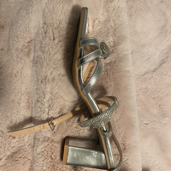 Never worn size 42 sparkly heels - Picture 2 of 6